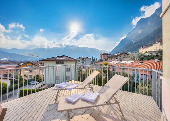Casa Palmaverde Few Min From Lake - Happy Rentals Riva del Garda